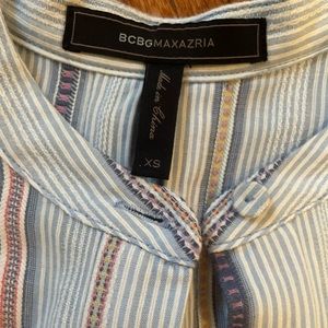 BCBG size xs mini dress hits right above knee